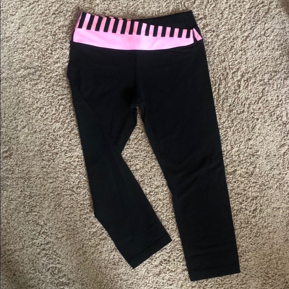 Lululemon crops with fold over waist
